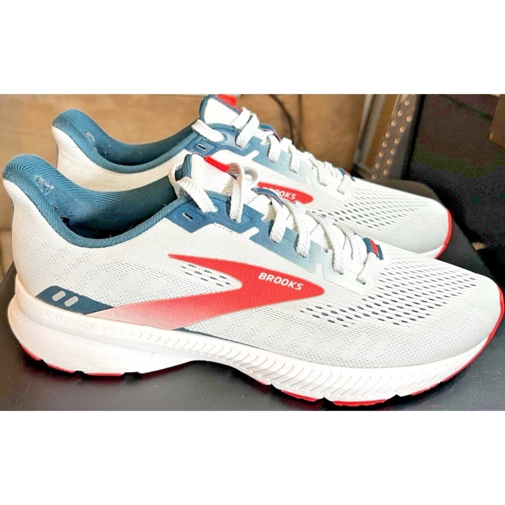 Brooks Launch 8 Women's 9B Running Shoes Ice Flow/Navy/Pink Athletic Sneakers